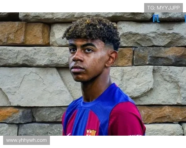 哈维:足球场上的指挥官与巴萨辉煌时代的缔造者 哈维:足球场上的指挥官与巴萨辉煌时代的缔造者