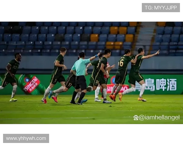 精彩对决：比分大战中双方激烈竞争最终定格在令人惊叹的结果