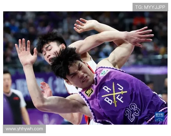 江苏肯帝亚与广州龙狮激战正酣 谁将书写CBA新篇章 江苏肯帝亚与广州龙狮激战正酣 谁将书写CBA新篇章